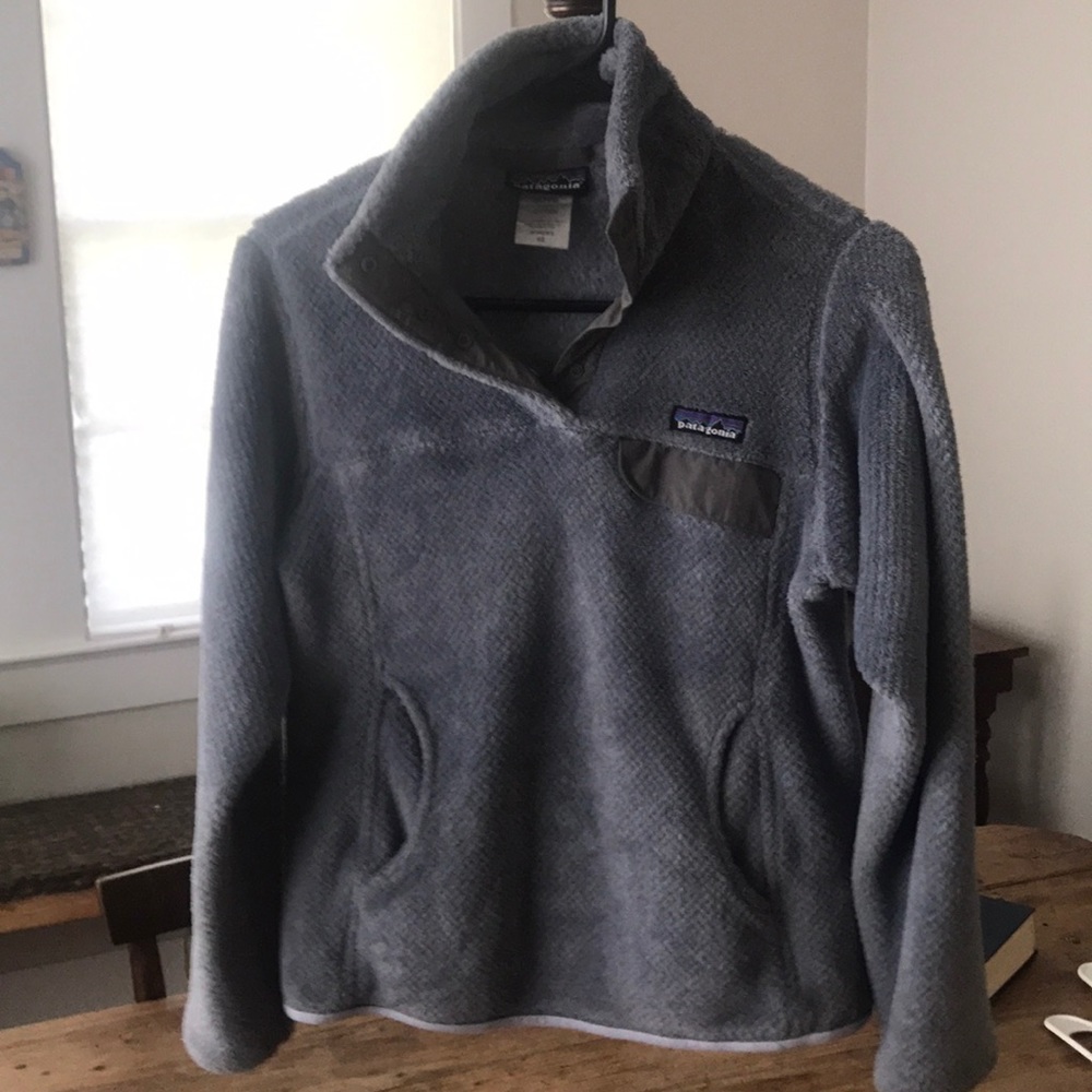 Patagonia fleece half button sweater